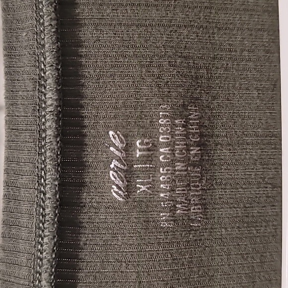 Aerie square necked long-sleeved crop size XL - Picture 2 of 3